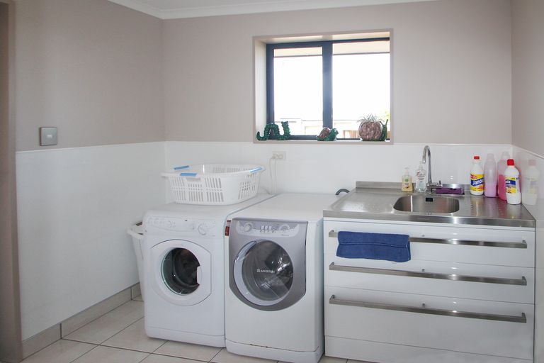 Photo of property in 10 North Ridge Drive, Oamaru North, Oamaru, 9400