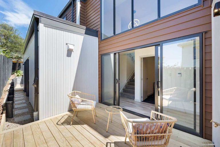 Photo of property in 43b Centorian Drive, Windsor Park, Auckland, 0632