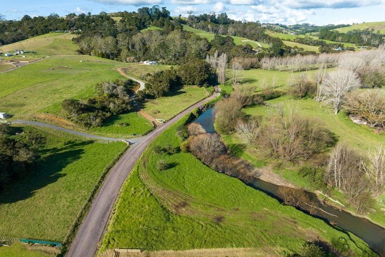 Photo of property in 10 Doel Road, Kawakawa, 0282