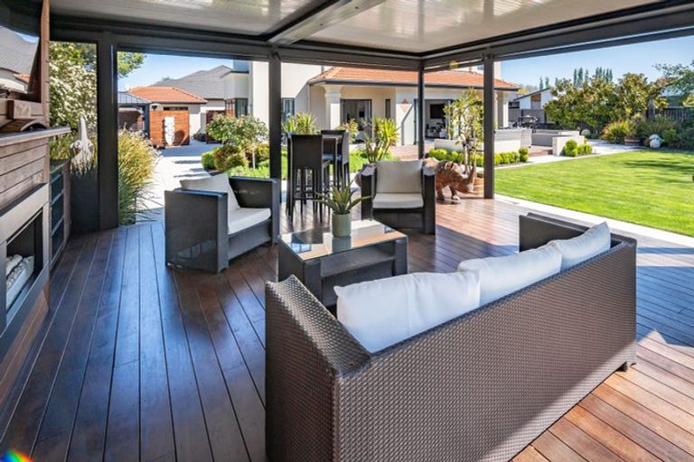 Photo of property in 196 Cavendish Road, Casebrook, Christchurch, 8051