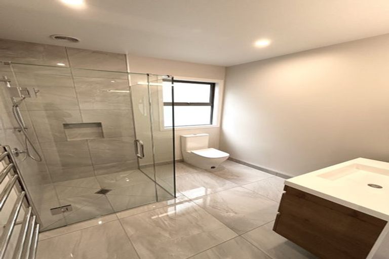 Photo of property in 9 George Yee Place, Taradale, Napier, 4112