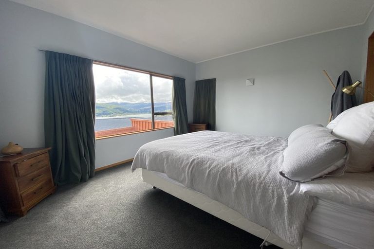 Photo of property in 27 Mercury Way, Whitby, Porirua, 5024