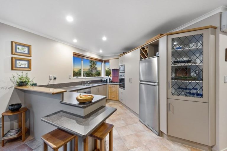 Photo of property in 2 Westminster Place, Rototuna North, Hamilton, 3210