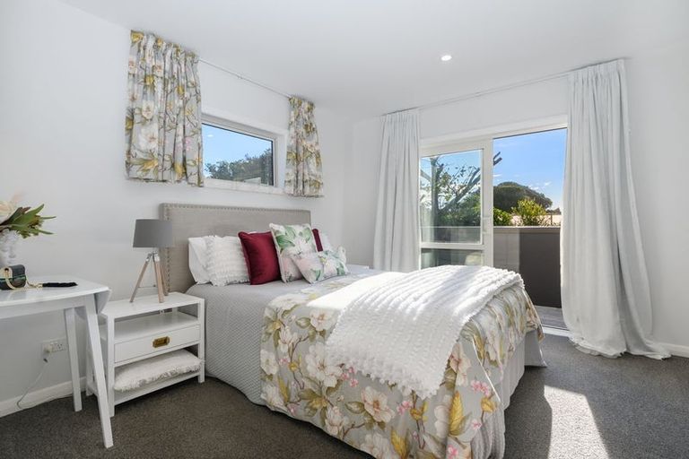 Photo of property in 35 Waione Avenue, Athenree, Waihi Beach, 3177