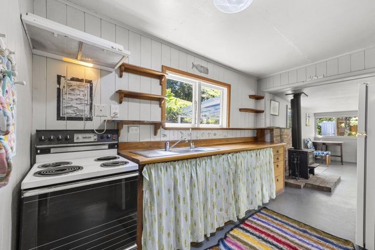 Photo of property in 28 Cross Street, Raglan, 3225