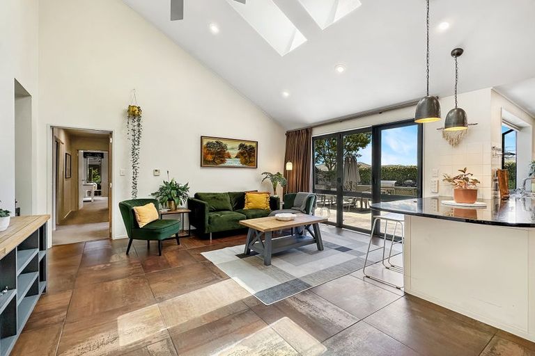 Photo of property in 1 Ashwood Drive, Witherlea, Blenheim, 7201