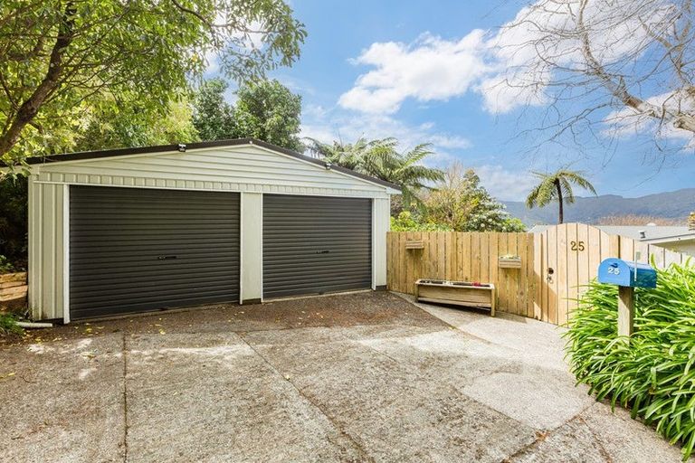 Photo of property in 25 Palm Grove, Belmont, Lower Hutt, 5010