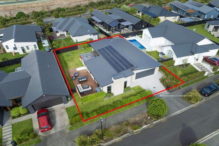 Photo of property in 8 Stanton House Road, Paerata, 2124