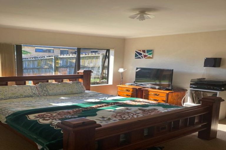 Photo of property in 313 Mahia Road, Weymouth, Auckland, 2103