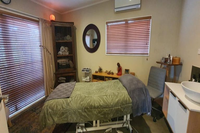 Photo of property in 16 Campbell Drive, Warkworth, 0910