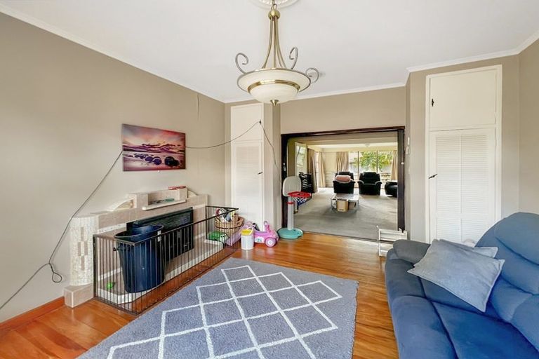 Photo of property in 24 Jensen Street, Hokowhitu, Palmerston North, 4410