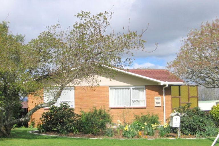 Photo of property in 7 Tumene Drive, Owhata, Rotorua, 3010