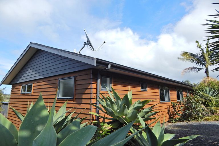 Photo of property in 27 Rarere Terrace, Kerikeri, 0230