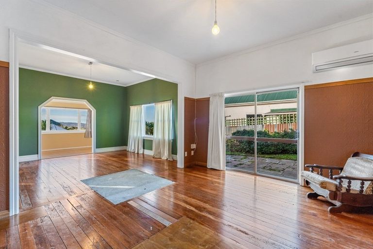 Photo of property in 32 Avon Street, South Hill, Oamaru, 9400