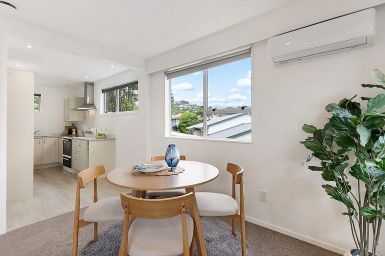 Photo of property in 3 Brydon Way, Paparangi, Wellington, 6037