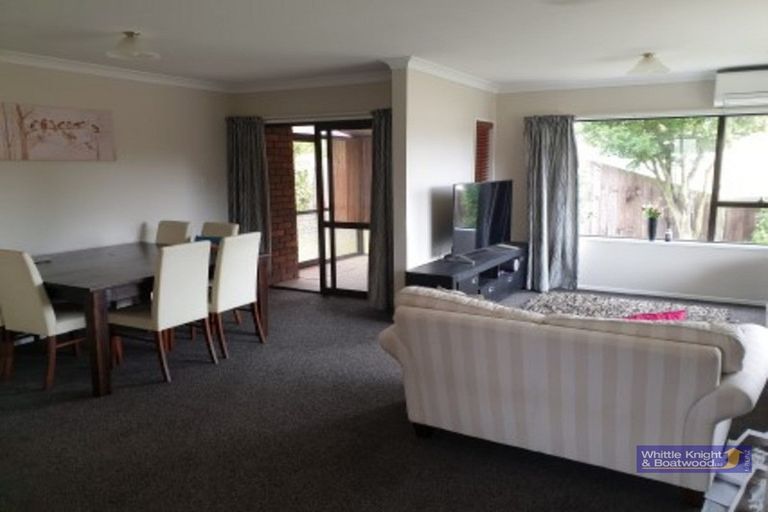 Photo of property in 1/87 Frankleigh Street, Somerfield, Christchurch, 8024