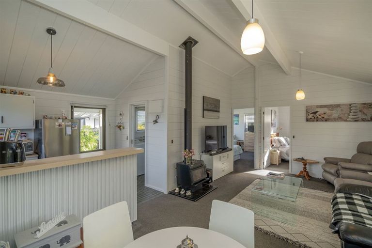 Photo of property in 24a Sarah Avenue, Whitianga, 3510