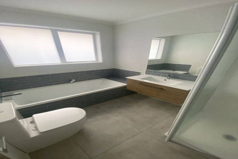 Photo of property in 10 Pioneer Crescent, Omokoroa, 3114