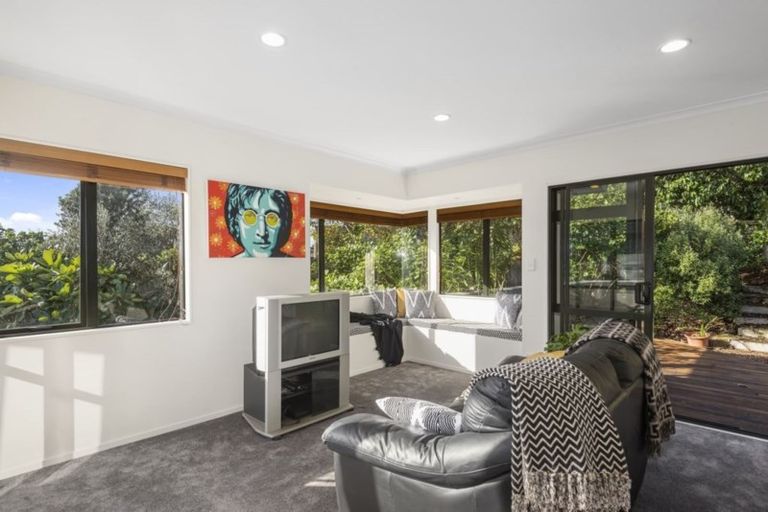Photo of property in 60 Helvetia Drive, Browns Bay, Auckland, 0630