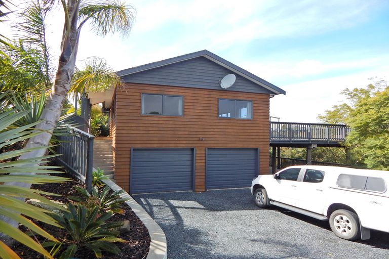 Photo of property in 27 Rarere Terrace, Kerikeri, 0230