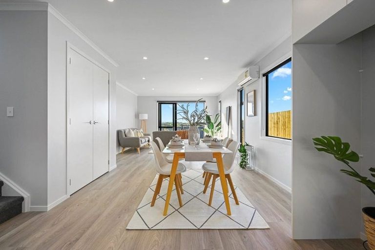 Photo of property in 2/44 Rose Berry Crescent, Flagstaff, Hamilton, 3210