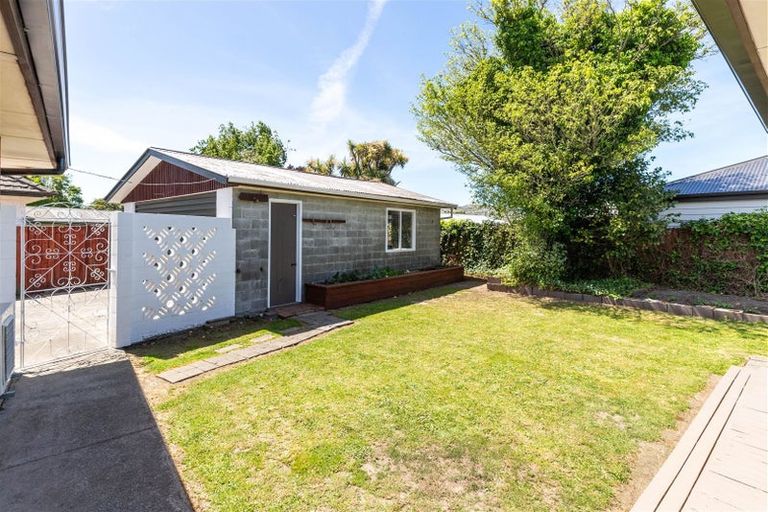 Photo of property in 42 Dunster Street, Burnside, Christchurch, 8053