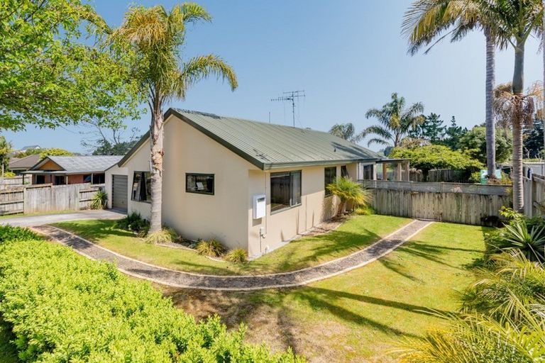 Photo of property in 15 Norwich Place, Bethlehem, Tauranga, 3110