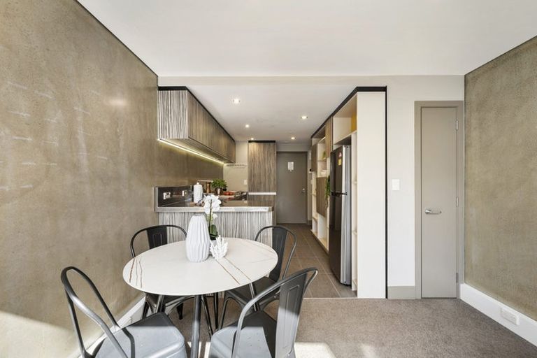 Photo of property in Canvas Apartments, 8/307 Willis Street, Te Aro, Wellington, 6011
