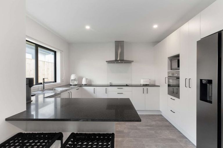 Photo of property in 3 Rosslands Avenue, Karaka, 2124