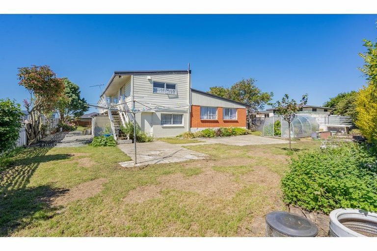 Photo of property in 678 Tweed Street, Newfield, Invercargill, 9812
