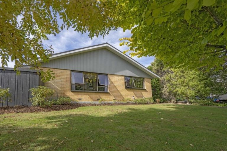 Photo of property in 23 Elm Crescent, Gladstone, Invercargill, 9810