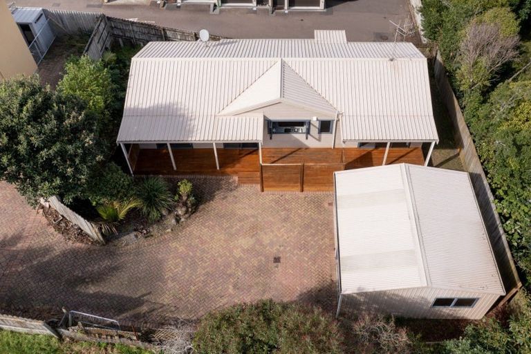 Photo of property in 340b Oceanbeach Road, Mount Maunganui, 3116