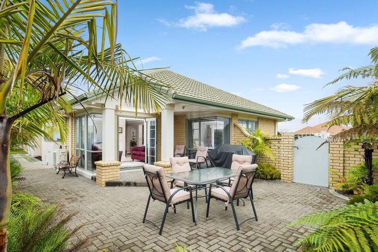 Photo of property in 4 Crichton Terrace, Mount Maunganui, 3116