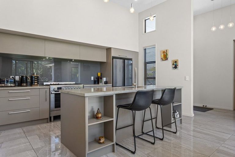 Photo of property in 33 Langes Road, Marshland, Christchurch, 8051