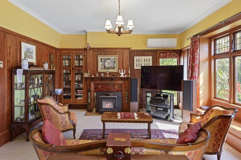 Photo of property in 3 Bowenvale Avenue, Cashmere, Christchurch, 8022