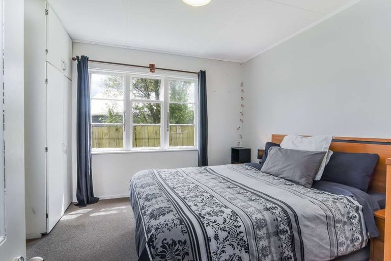 Photo of property in 54 Walter Street, The Glen, Dunedin, 9011