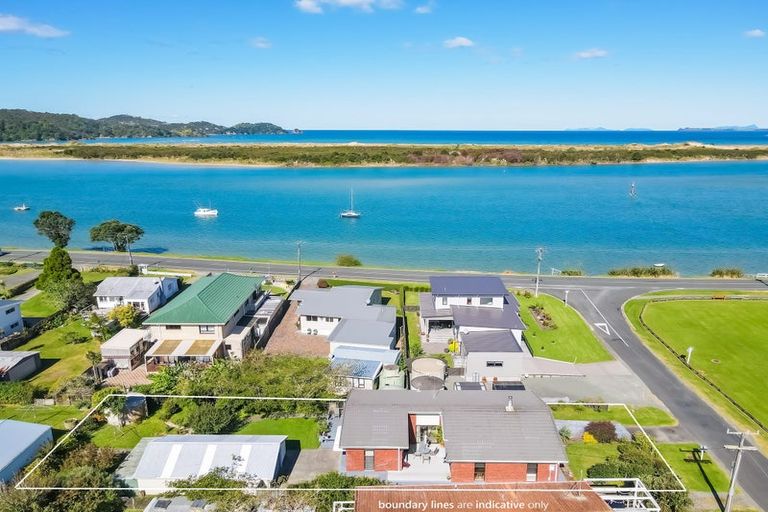 Photo of property in 4 Kopipi Crescent, Ngunguru, Whangarei, 0173