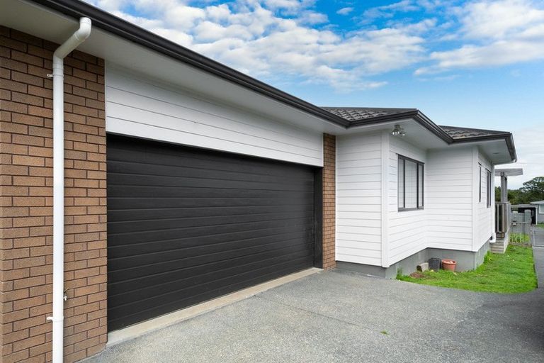 Photo of property in 9 Tapu Road, Huapai, Kumeu, 0810