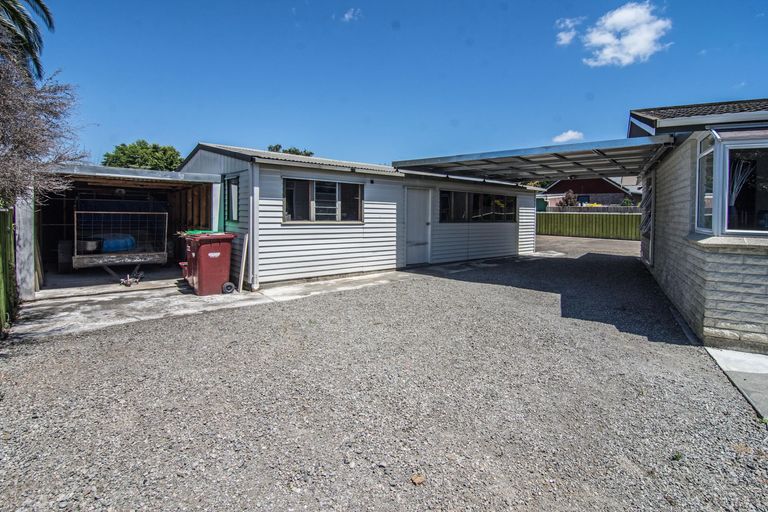 Photo of property in 8a Tararua Street, Masterton, 5810
