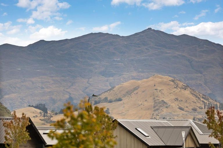 Photo of property in 83 Jack Hanley Drive, Jacks Point, Queenstown, 9371