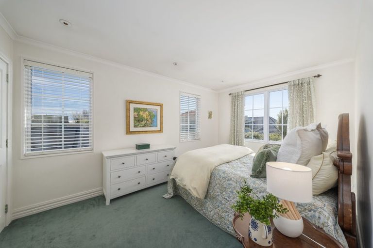 Photo of property in 8 Palazzo Lane, Riccarton, Christchurch, 8011