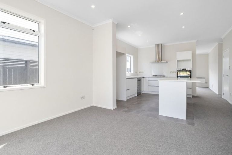 Photo of property in 19 Fort Lincoln Loop, Karaka, Papakura, 2113
