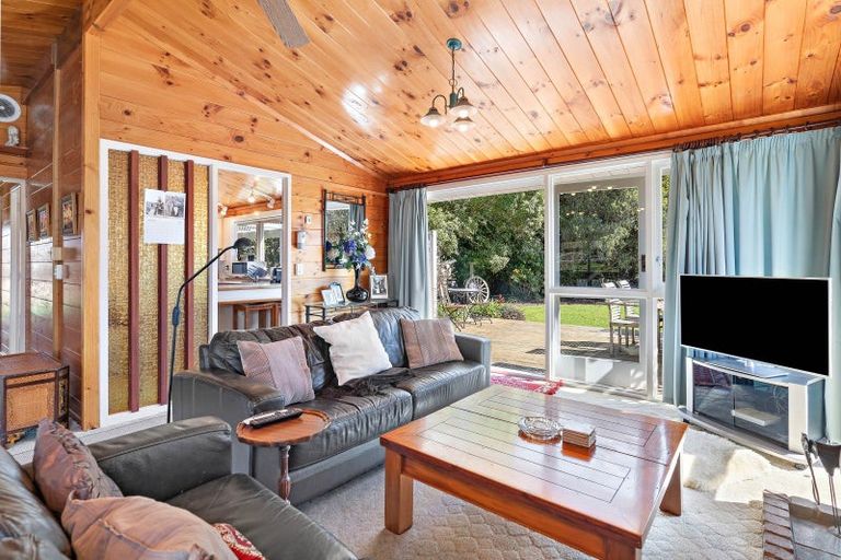 Photo of property in 38 Udy Street, Greytown, 5712