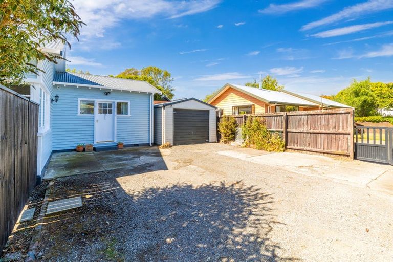 Photo of property in 1/136 North Avon Road, Richmond, Christchurch, 8013