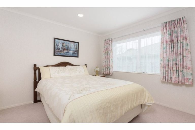 Photo of property in 26 Ngahere Street, Otumoetai, Tauranga, 3110