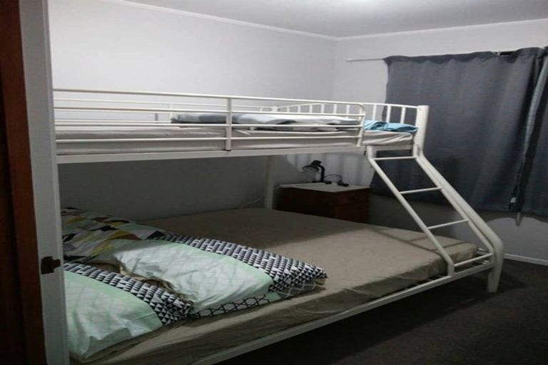 Photo of property in 12 Janese Place, Weymouth, Auckland, 2103