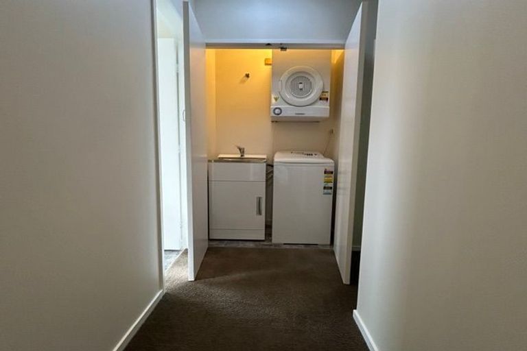 Photo of property in 7b Randolph Road, Crofton Downs, Wellington, 6035