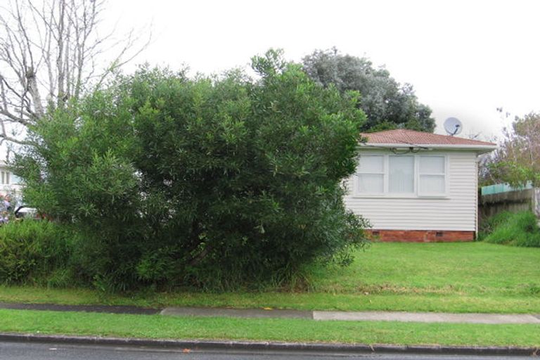 Photo of property in 44 Tiraumea Drive, Pakuranga, Auckland, 2010