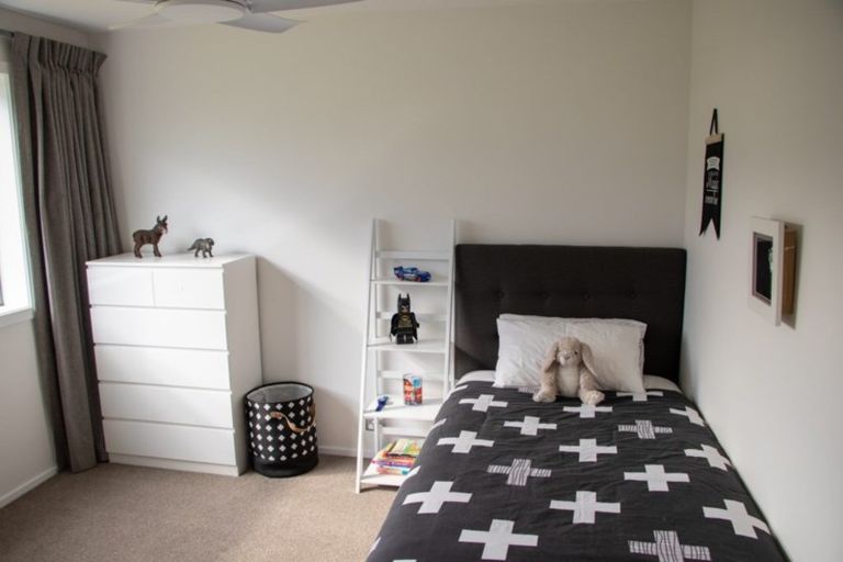 Photo of property in 25 Magnetic Place, Cromwell, 9310