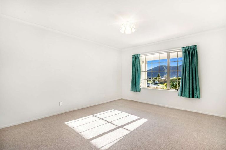 Photo of property in 22 Rimu Terrace, Waikawa, Picton, 7220